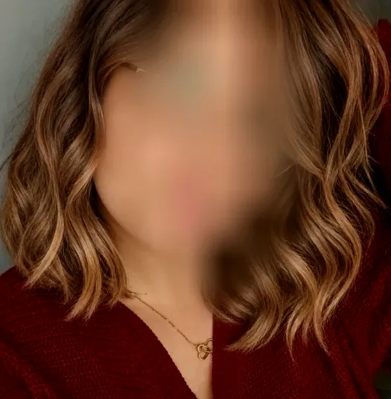 Anouk, 21