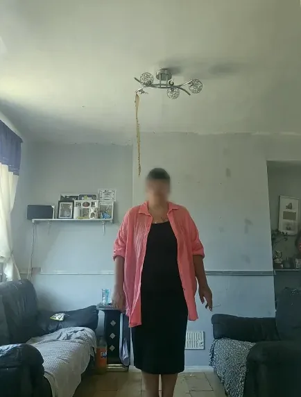 Ayla, 35