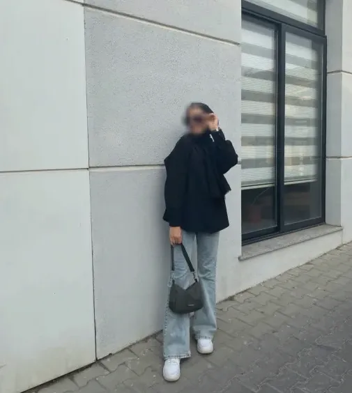 Ayla, 26