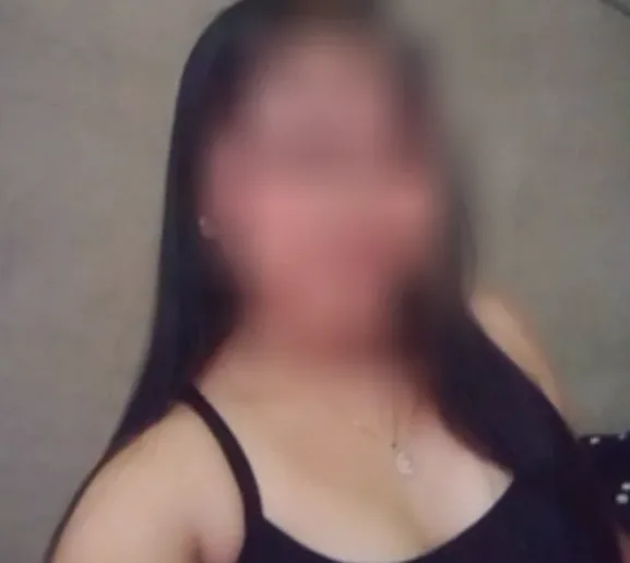 Demi, 19