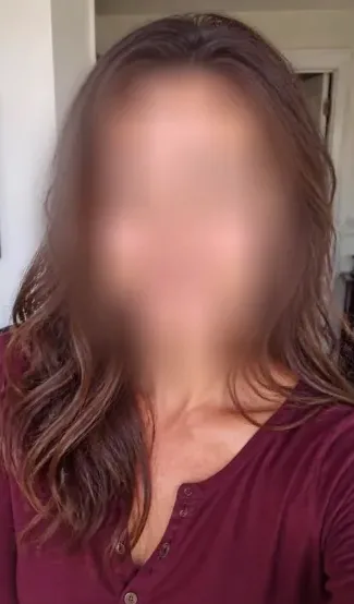 Emma, 39