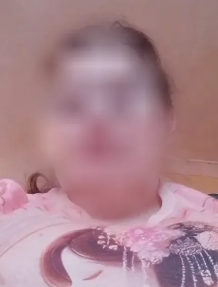 Lauren, 38