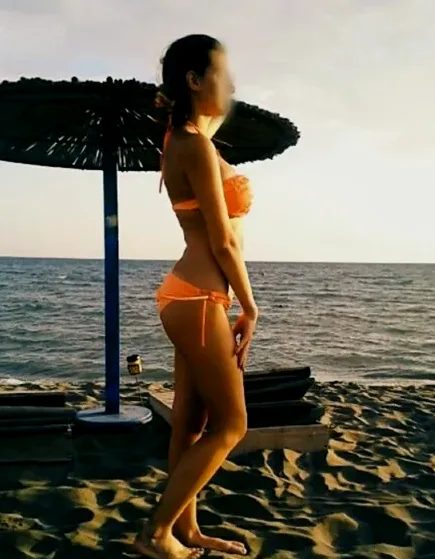 Leyla, 27