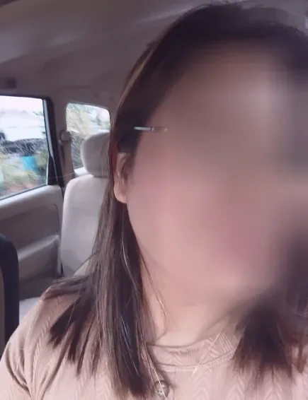 Priscilla, 33
